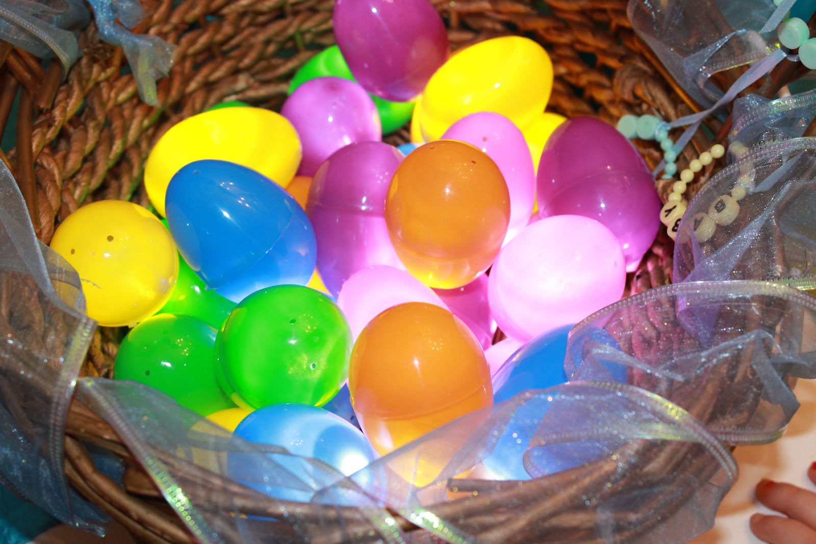 Adult Easter Egg Hunt Ideas 20